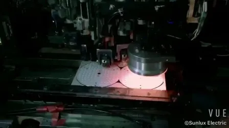 Distributore di lampadine a LED 5W 7W 9W 12W 15W 18W E27 B22 3000K 4000K 6000K con fabbrica di luci a LED approvata Ce